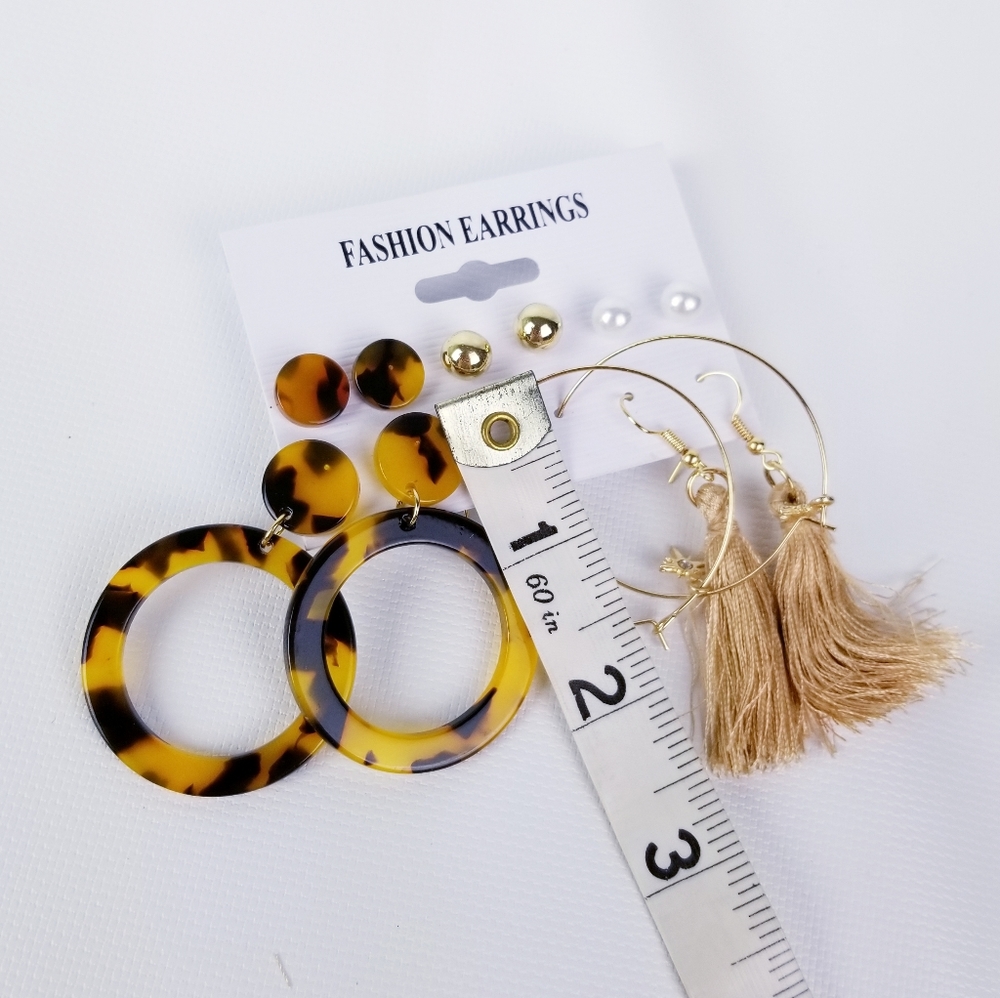 6 Pairs of Earrings Set Resin Pearls Hoops… - Picture 3 of 5